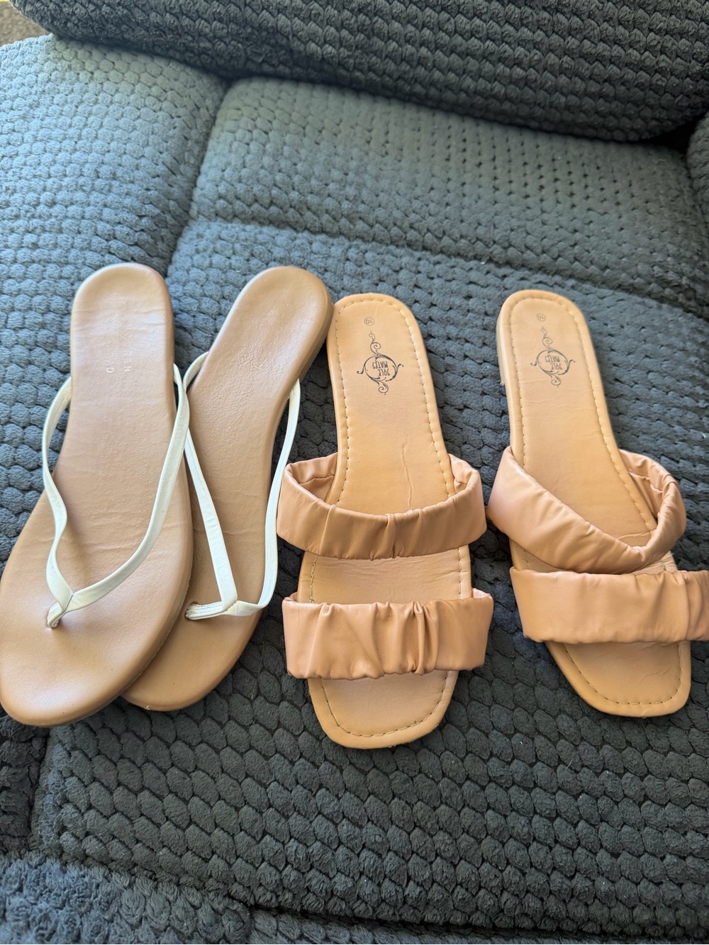 Lot of white flip flops and Beige Ruched Slide Sandals - Women